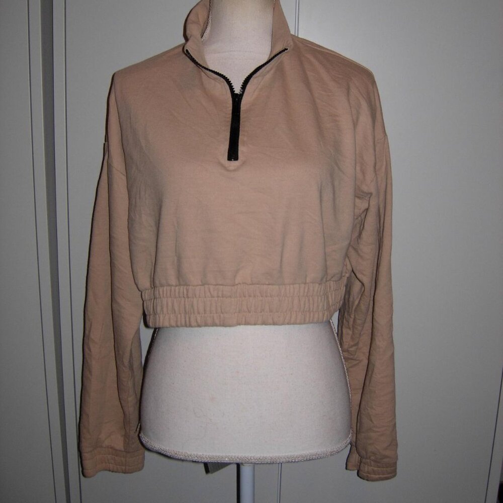 Large Forever 21 tan cropped 1/4 zip sweatshirt